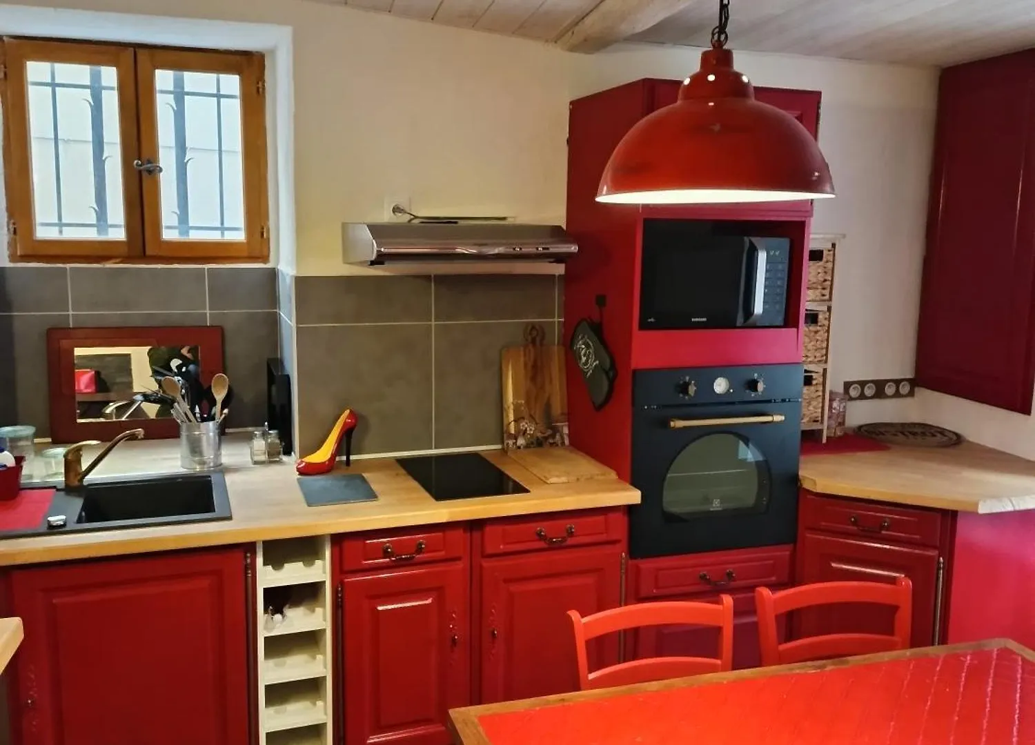 Eve Villa Aubignan